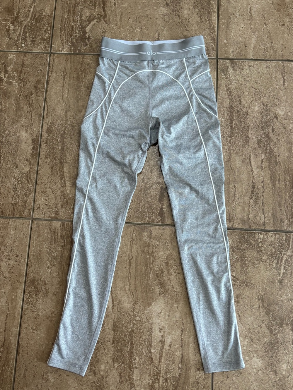 Alo Yoga alosoft heart throb leggings high waist NWT